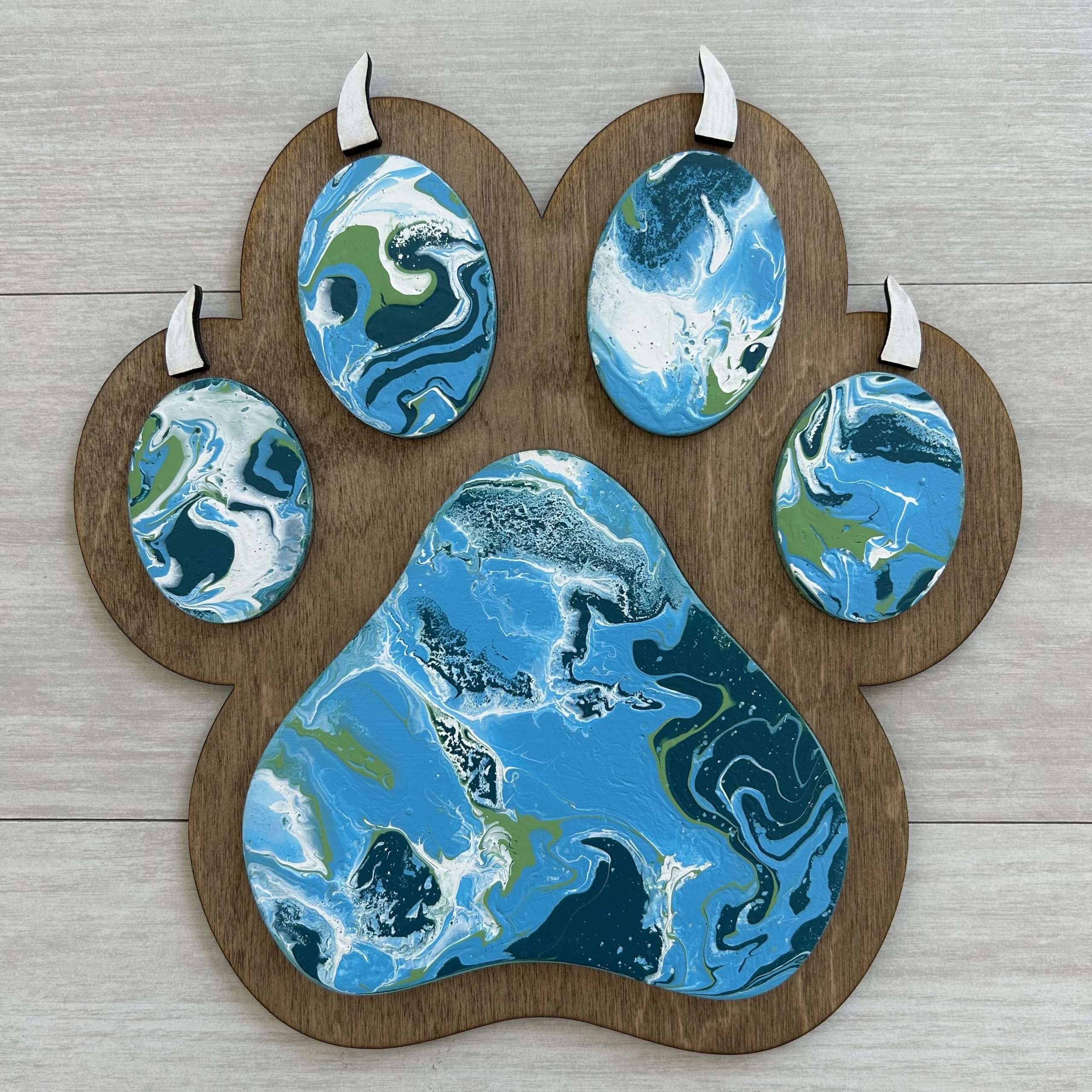 Cat Paw with Claws (Approx. 10"x10")